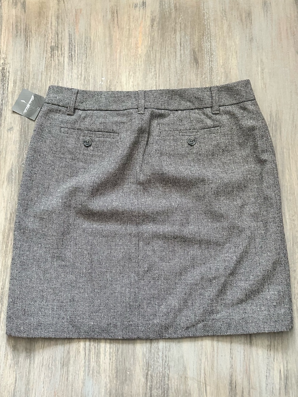 Eddie Bauer Women’s Gray Dress Skirt - Picture 4 of 4